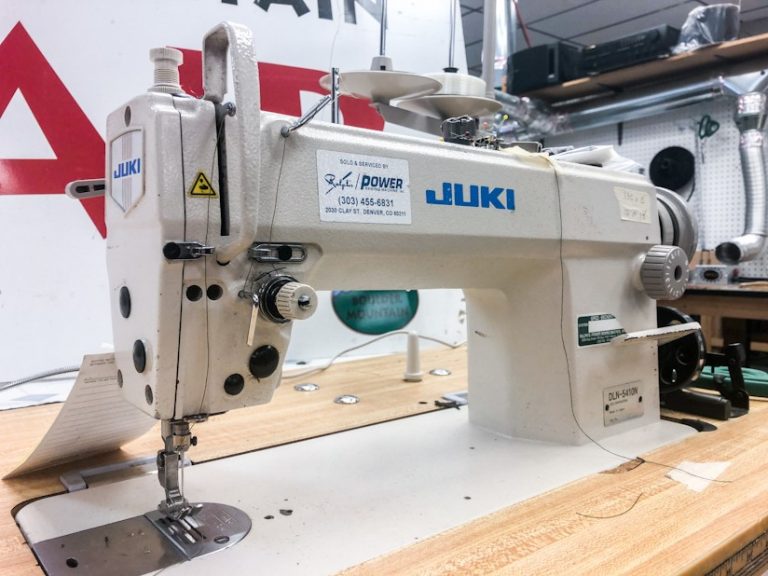 Juki DLN 5410 N Heavey Duty Sewing Machine Boulder Mountain Repair